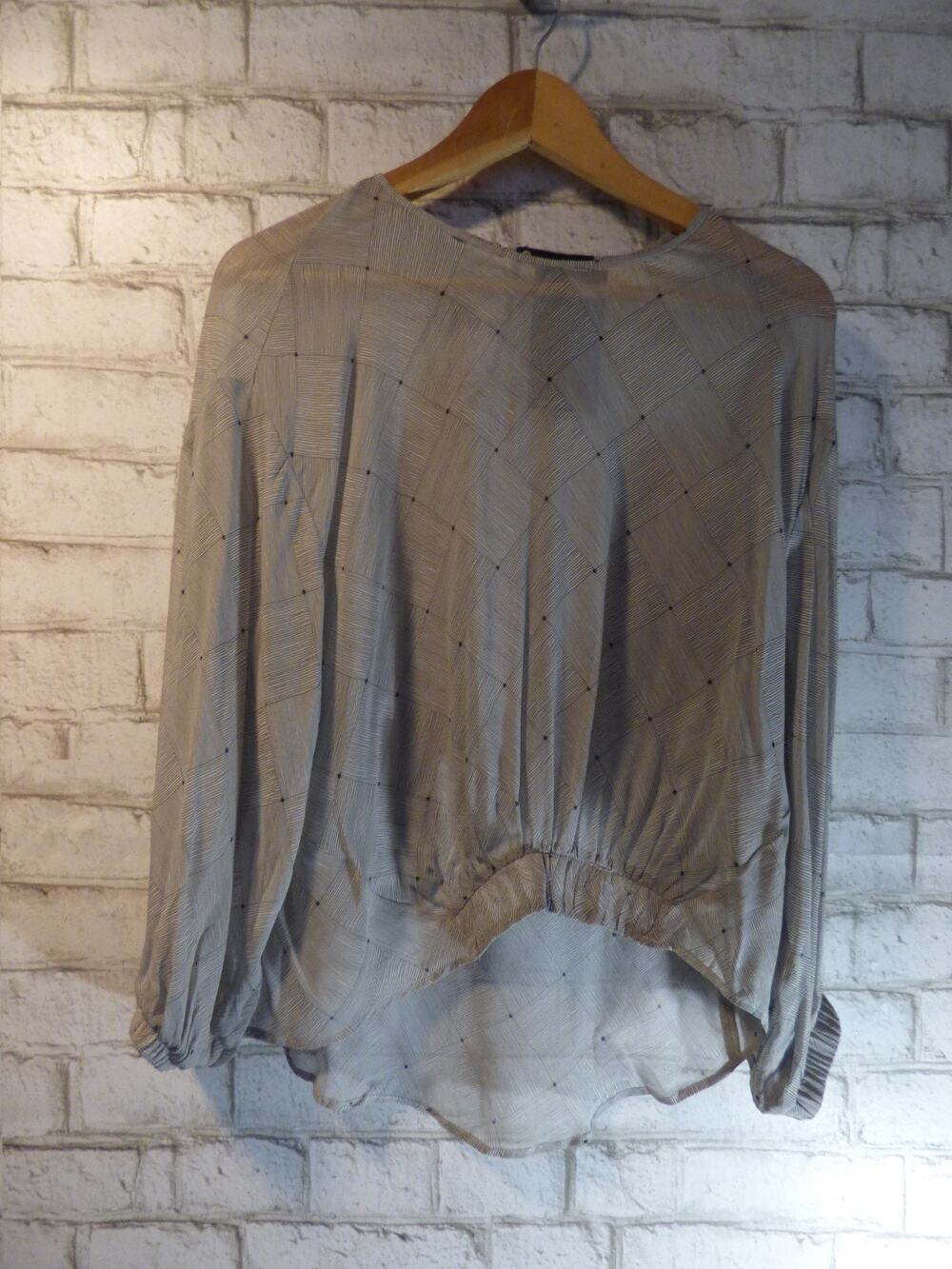 Krisa Black & Ivory Smocked Hem Chiffon Blouse XS NEW